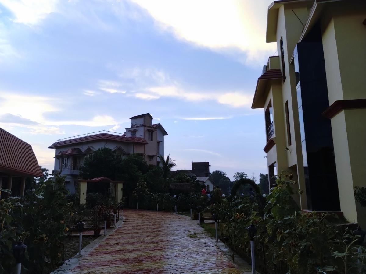 Mayabon Resort Bolpur Shānti Niketan 외부 사진